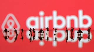 Airbnb ще дарява за благотворителност доходите си от наеми на Западния <span class="highlight">бряг</span>