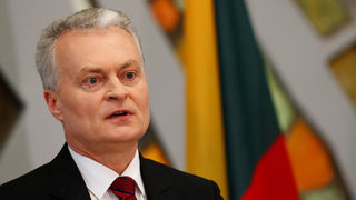 Бивш <span class="highlight">банкер</span> стана президент на Литва