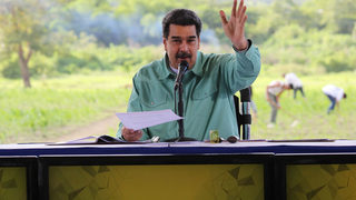Няколко страни от ЕС обмислят санкции срещу Мадуро