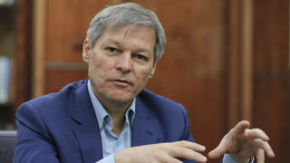 Бивш румънски премиер оглави новата центристка група в Европарламента