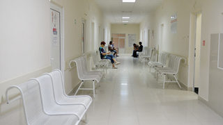 Болничните асоциации отрекоха обвиненията на медицинските сестри за злоупотреби
