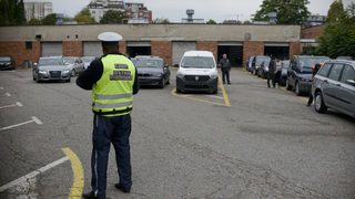 Проект на закон предвижда регистрацията на коли да се извади от Пътна полиция