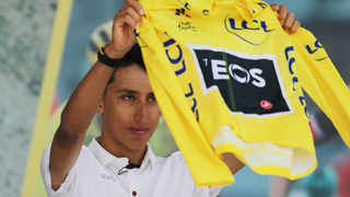 Фотогалерия: Посрещането на първия колумбийски шампион в Тура Еган Бернал
