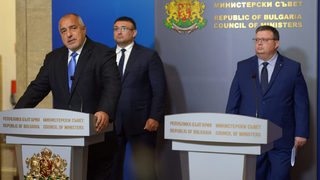 Все едно за "Уотъргейт" прокуратурата да беше погнала журналистите