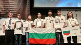 Всички български състезатели по <span class="highlight">астрофизика</span> се прибраха с медали