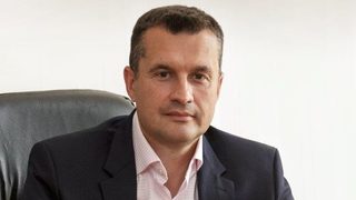 Бившият шеф на кабинета на Радев си направи институт