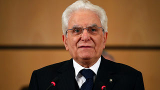 Италианският президент започва двудневни консултации в търсене на изход от кризата