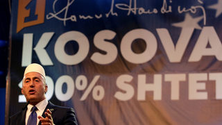 Косово избира парламент след години на разочарование от икономиката