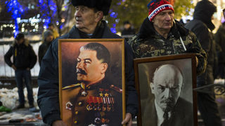 Русия слага край на мита за <span class="highlight">Ленин</span>: той е "убиец, душевноболен, дребен буржоа"