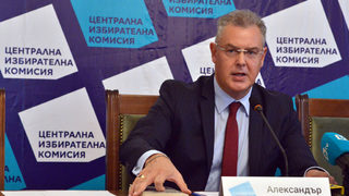 Нямам информация за тежки нарушения на изборите в София, обяви говорителят на <span class="highlight">ЦИК</span>