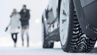 Нови етикети върху гумите в ЕС правят по-лесно отличими подходящите за сняг и лед