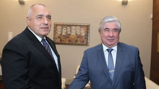 Премиерът и руският посланик не виждат пречки пред двустранните отношения