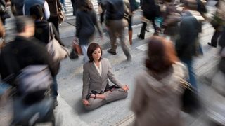 Медитацията и забързаното ежедневие на работещите хора