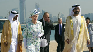 Емирът на Дубай е отвлякъл две от децата си, реши британски съд