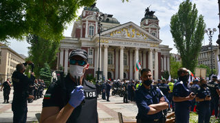 По време на антиправителствения протест в София са задържани 8 души