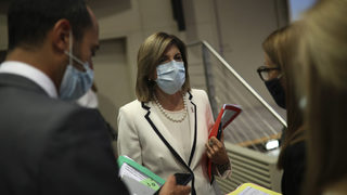 Брюксел препоръча повече тестове за COVID-19 и предотвратяване на сезонния грип