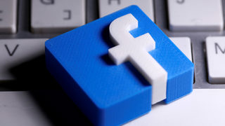 "Фейсбук" може скоро да пуска музикални клипове