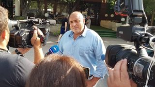 Борисов: Мафията иска да ни свали, затова няма да дам оставка