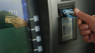 Прокуратурата поиска институции да въведат регулация за банкомати с високи такси (обновена в 18 ч.)