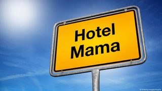 Младите американци и пандемията: завръщане в "Хотел <span class="highlight">Мама</span>"