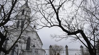 Беларус не допусна предводителя на католиците, след като смени православния