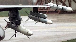 САЩ ще преговарят за ракети AMRAAM за българските самолети F-16