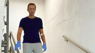 Не разпознавах хората - Навални проговори как се възстановява