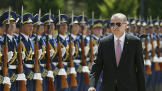 Армения обвини Турция, че дестабилизира региона заради сблъсъците в Нагорни Карабах