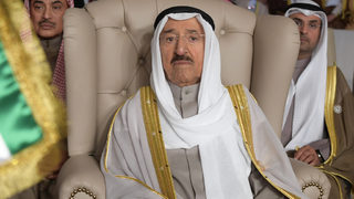 Почина емирът на Кувейт, водещ посредник в Залива