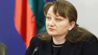 До края на годината Сачева трябва да уреди казуса с пенсиите от втория стълб