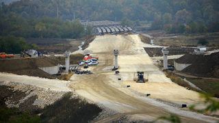 Пътната агенция търси строители на първите 75 км от магистралата Русе - Велико Търново