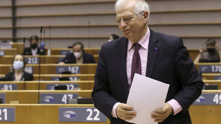Борел втвърди тона и поиска санкции срещу Русия след призив за оставката му от десетки евродепутати