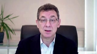 Moderna тества ваксина за 6-месечни деца, Pfizer очаква за 5-годишни до края на годината