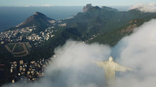 Фотогалерия: Статуята на Христос в <span class="highlight">Рио</span> след ремонт за 4 млн. долара