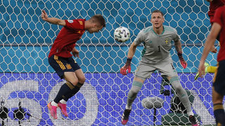 Испания срещна непробиваема защита и стъпи накриво срещу <span class="highlight">Швеция</span>
