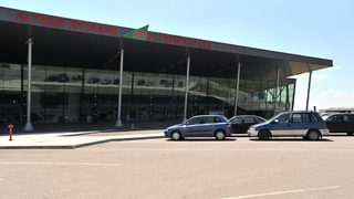 Концесията на летището в <span class="highlight">Пловдив</span> отново се отлага