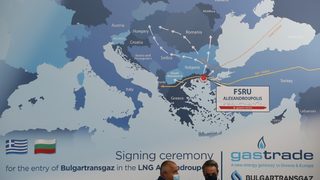 Гърция получи разрешение да плати от бюджета за газовия терминал край Александруполис