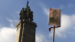СССР обявява война на България, за да я окупира и съветизира