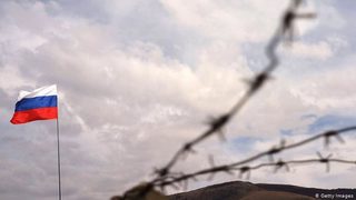 Защо Русия арестува кримските татари точно сега