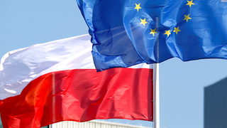 За пръв път в историята на ЕС - Полша отказа да признае върховенството на законите на съюза