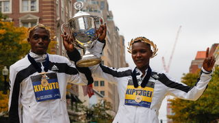 Кенийци триумфираха в маратона на Бостън