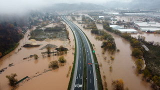 Наводнение остави Босна без кислород за болниците