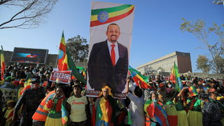 Етиопският премиер лично отиде на фронта, над 147 хил. цивилни ще защитават Адис Абеба