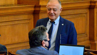 Атанас Атанасов: Ще поставим пред партньорите въпроса за смяната на шефовете на спецслужби