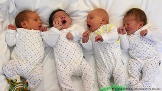 Ваксините срещу Ковид-19 водят до безплодие? Какво казват фактите