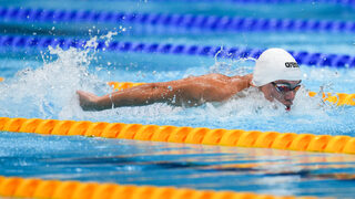 Антъни Иванов стана шести на световното по плуване