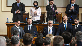Петима <span class="highlight">нови</span> <span class="highlight">депутати</span> от "Продължаваме промяната" влязоха в парламента