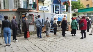 Русе се връща в тъмночервената зона, но ваксинациите растат
