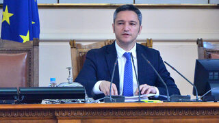 Кристиан Вигенин твърди, че не подлежи на карантина