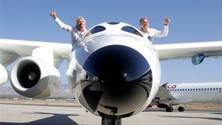 Ричард Брансън представи самолета-носител за космическия си кораб